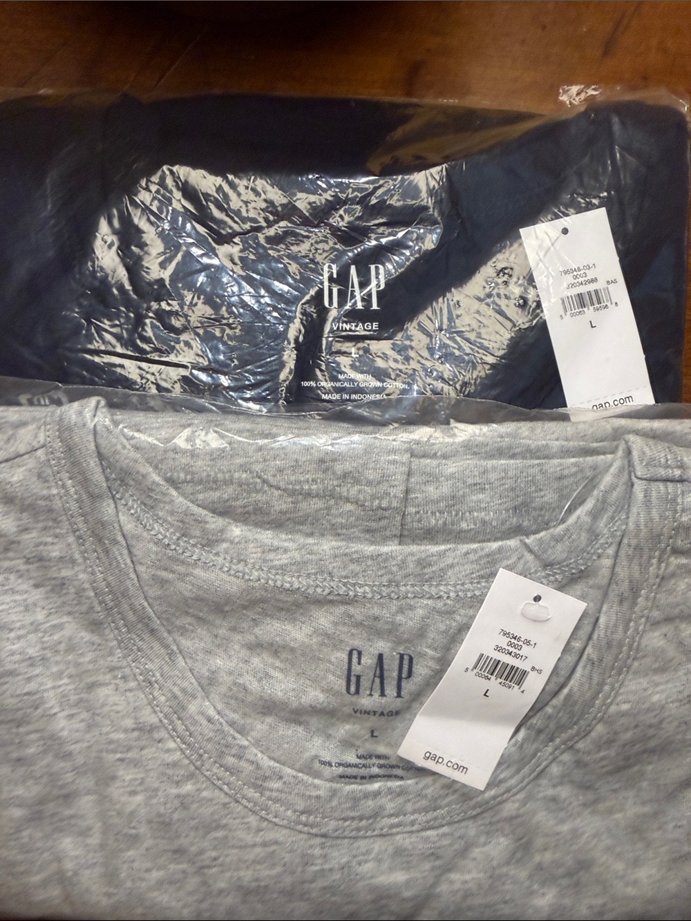 3 GAP NWT Organic Cotton VintageSoft Crew Neck T Shirts - Sz L - Picture 2 of 3